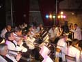 con (16)